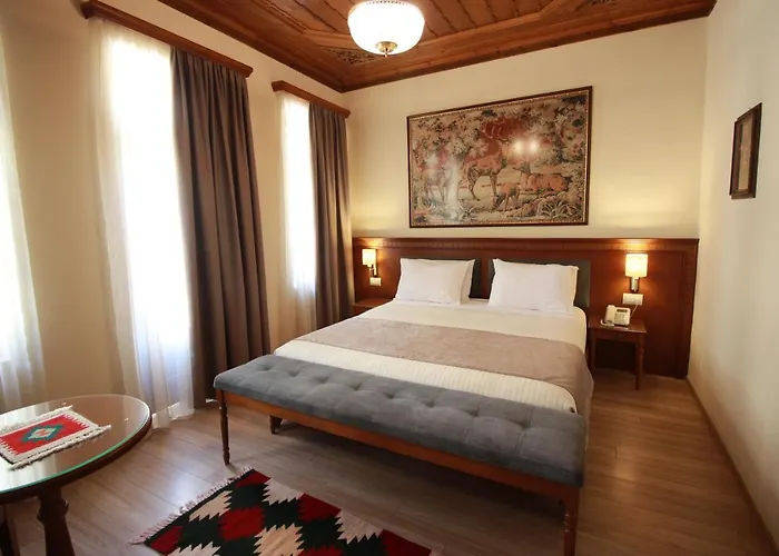 Hotel Argjiro
