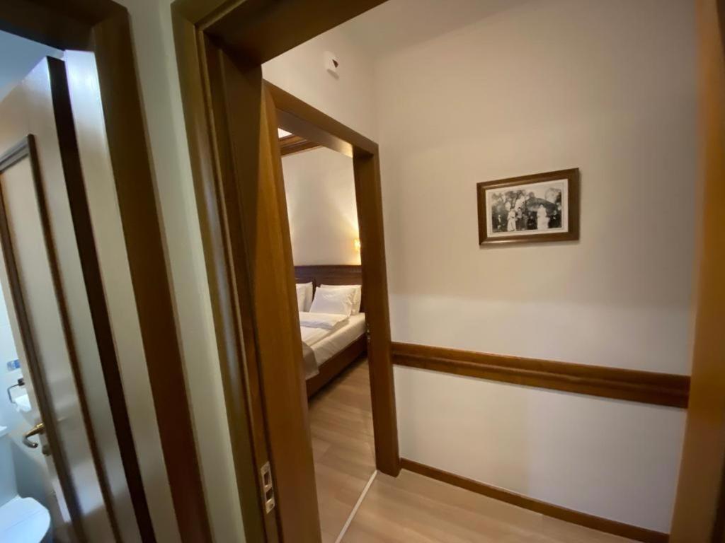 Argjiro Hotel 4*