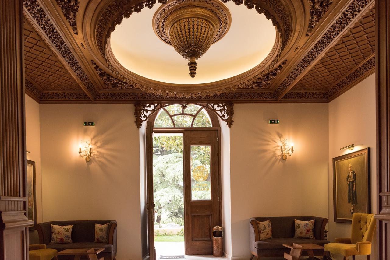 Hotel Argjiro 4*