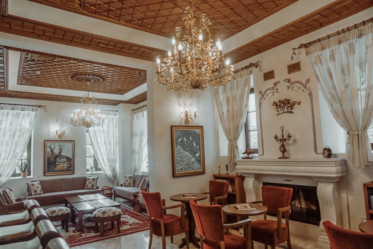 Argjiro Hotel