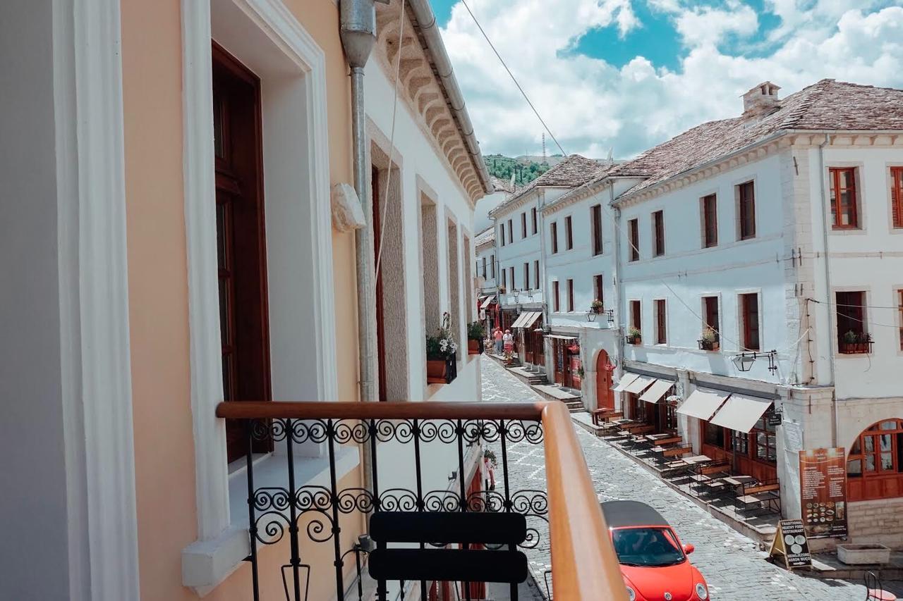 Argjiro Hotel 4*